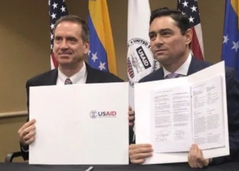 Hermann Tertsch exigió a Carlos Vecchio explicar el uso de los fondos entregados por la USAID