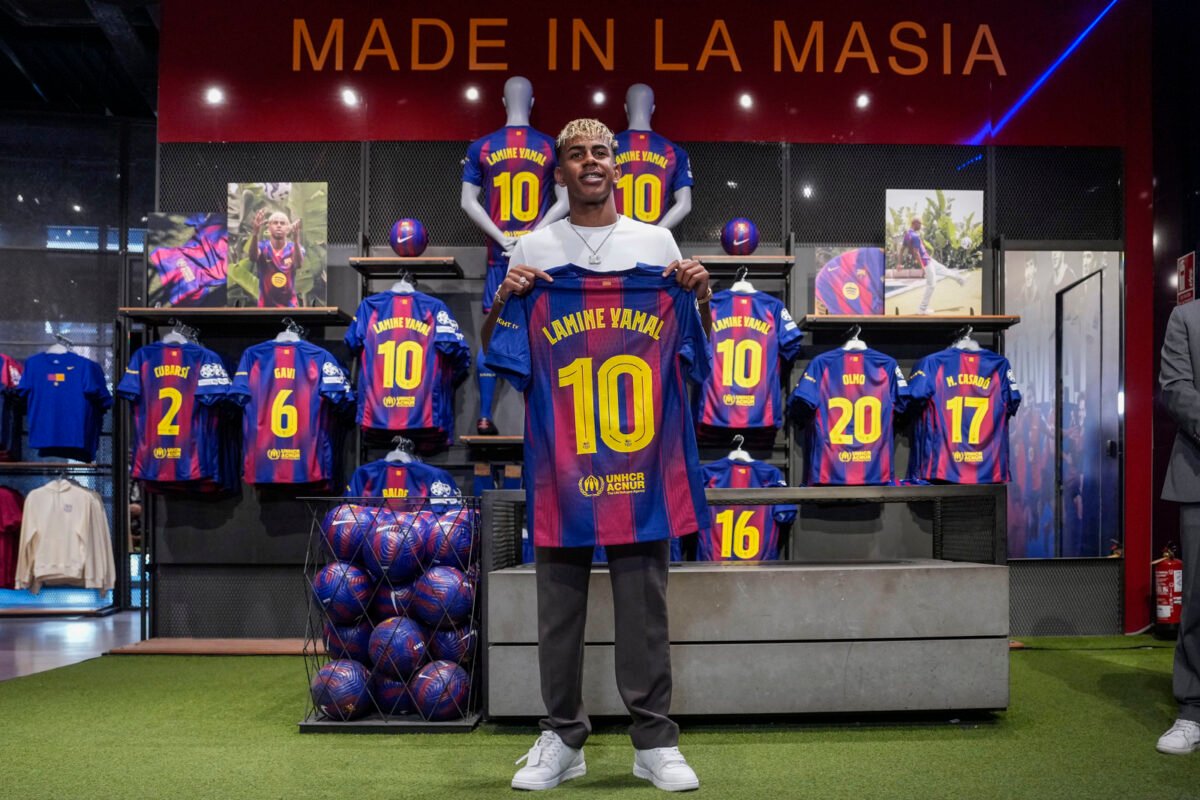 Lamine Yamal, el nuevo 10 del Barcelona que dispara las ventas
