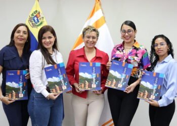 Movistar otorga becas a docentes que cursan el Programa de Profesionalización en Servicio de la Unimet