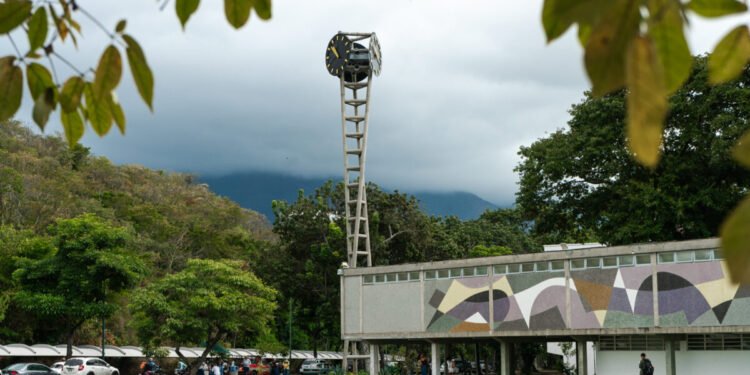 La UCV instalará mesas de trabajo con el Ministerio de Educación Universitaria para evaluar la modalidad de ingreso