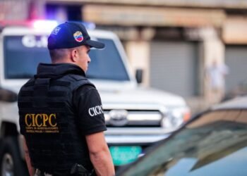 Una mujer fue hallada muerta dentro de una maleta en Caracas