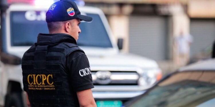 Una mujer fue hallada muerta dentro de una maleta en Caracas