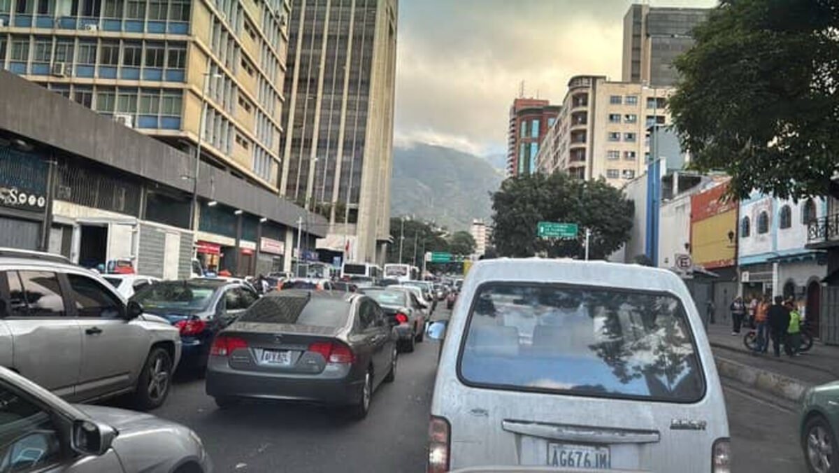 Estas son las vías cerradas en Caracas por la caminata oficialista