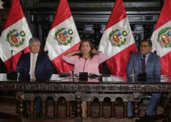 Fiscalía de Perú investiga a Dina Boluarte por financiación ilegal en campaña electoral