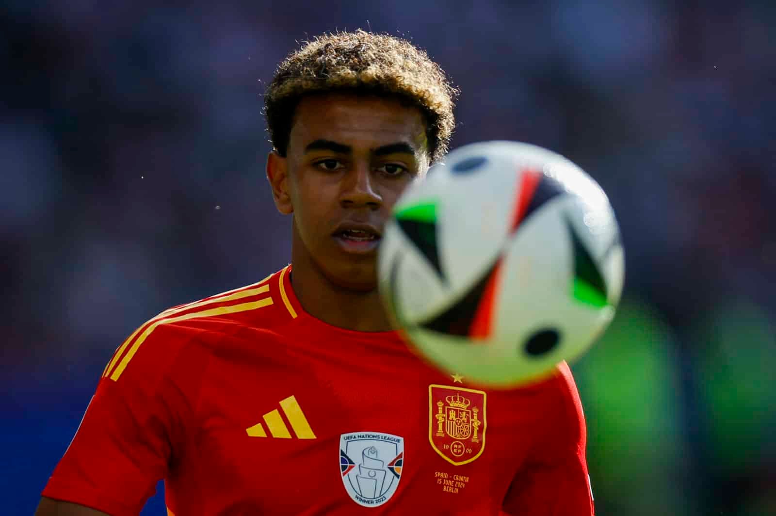 Lamine Yamal se convirtió en el jugador más joven en debutar en la historia de la Eurocopa
