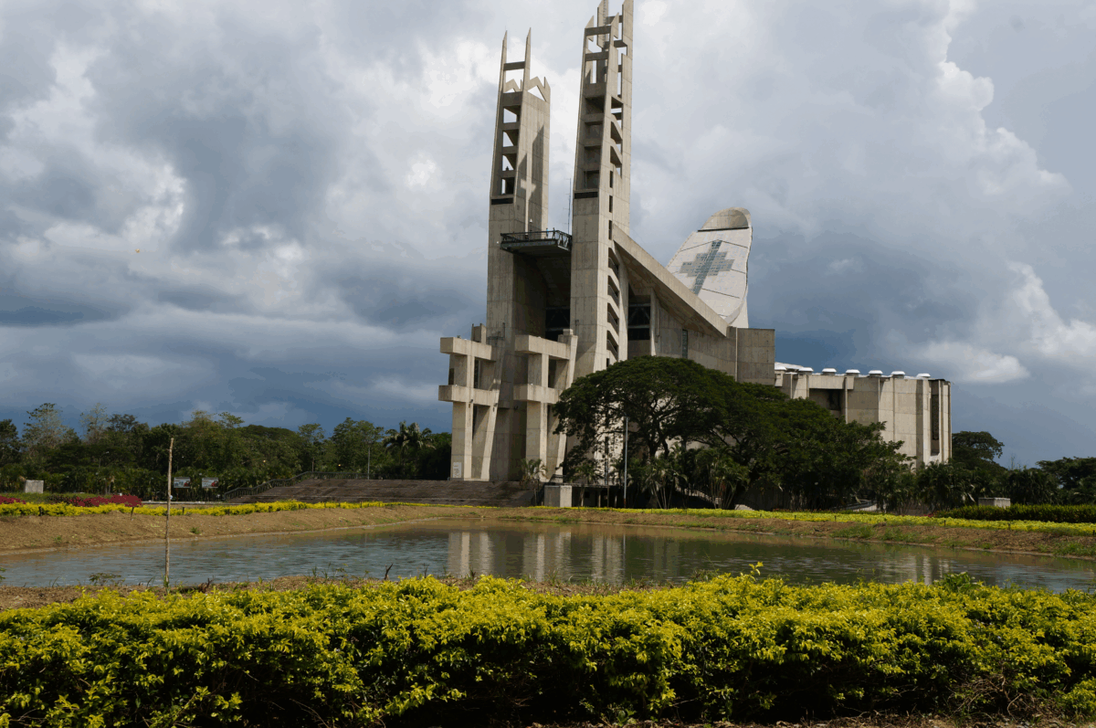 Guía de turismo religioso en Venezuela: un recorrido por la devoción popular