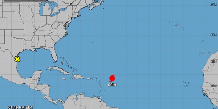 Huracán Erin ascendió a categoría 4 en el Atlántico