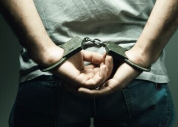 Detuvieron a un hombre que se hacía pasar por parquero para robar en Caracas