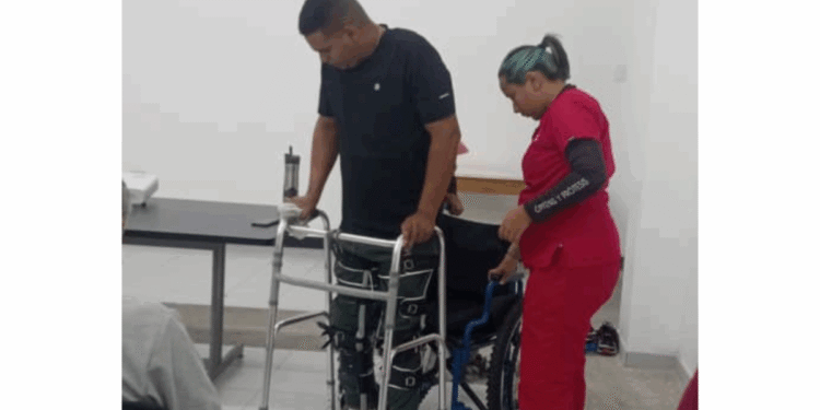 Un exoesqueleto venezolano busca mejorar la rehabilitación de miles de pacientes a bajos costos