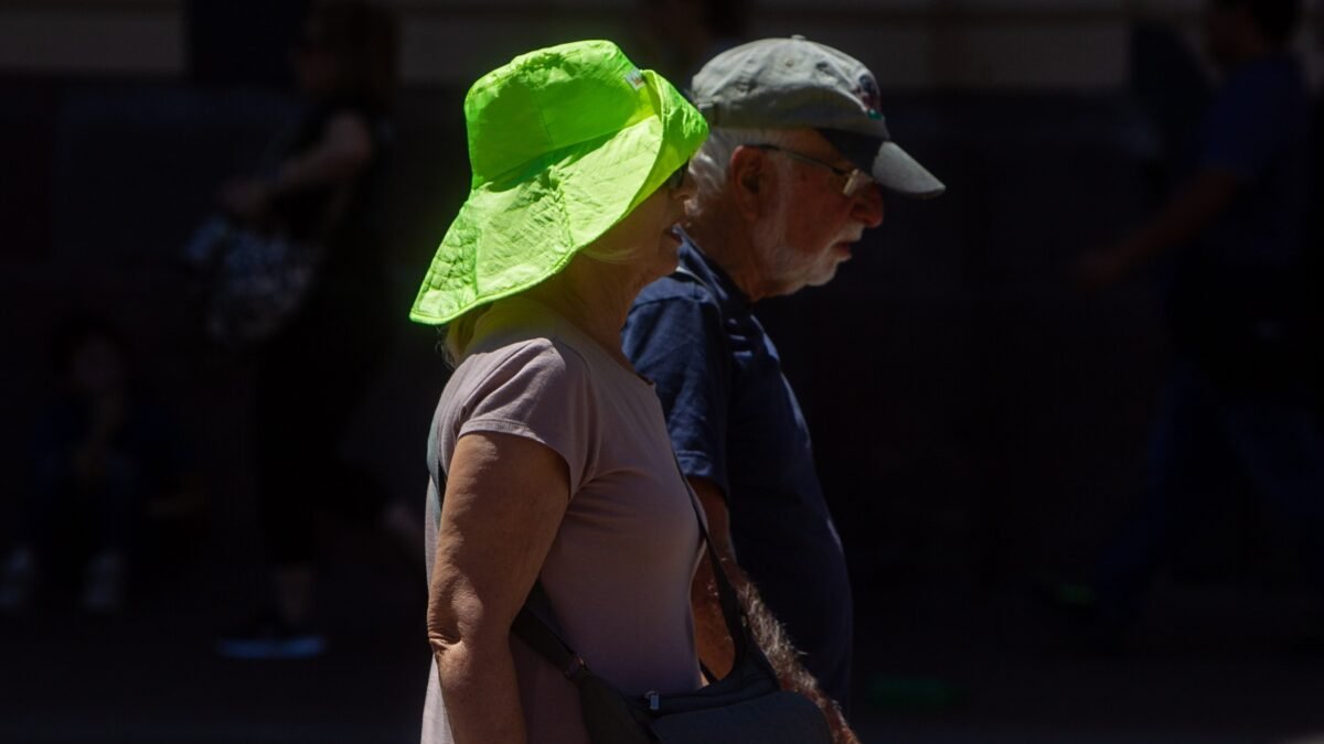 La exposición continuada a las olas de calor acelera el ritmo de envejecimiento
