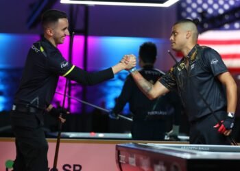 El venezolano Jesús Atencio brilla en el Florida Open tras derrotar a leyendas mundiales del pool