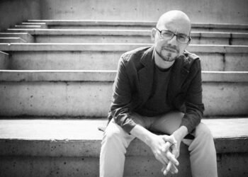 Ficción Breve anunció un taller para sumergirse en el género negro de la narrativa