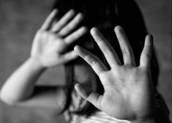 Detuvieron a dos adolescentes y a un hombre por presuntamente abusar de una niña en Miranda