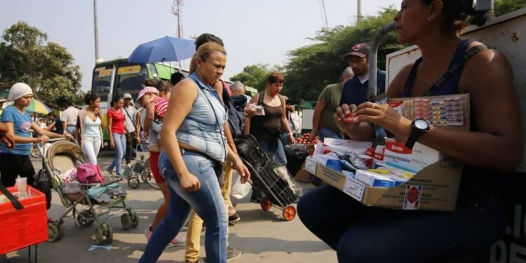 Estiman un aumento de la entrada de remesas a Cúcuta por retorno de migrantes venezolanos desde EE UU