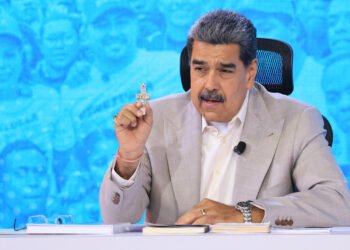 Estados Unidos asegura que se ha incautado de 700 millones de dólares en activos de Maduro