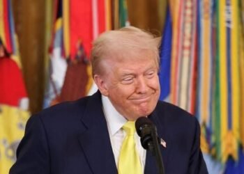 La orden de Trump de usar la fuerza contra los carteles extranjeros pone en alerta a Maduro y a México