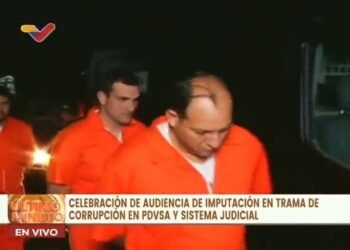 ASI BERNARDO AROSIO HOBAICA SE DEFECÓ SOBRE TODOS LOS VENEZOLANOS