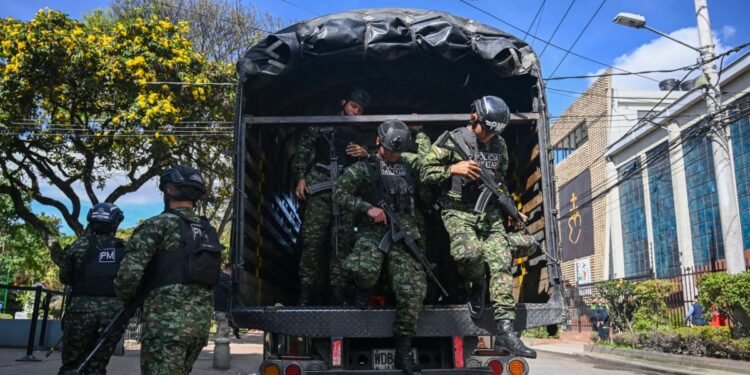Secuestrados 34 militares en Guaviare tras una operación contra la disidencia de Mordisco