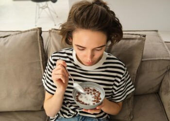 Qué es fibermaxxing: beneficios y riesgos de la ingesta en exceso de fibra