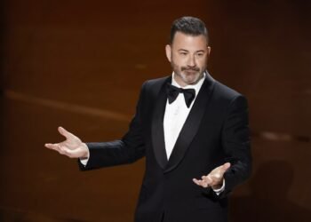 El programa de Jimmy Kimmel regresó al aire tras suspensión por comentarios sobre Charlie Kirk
