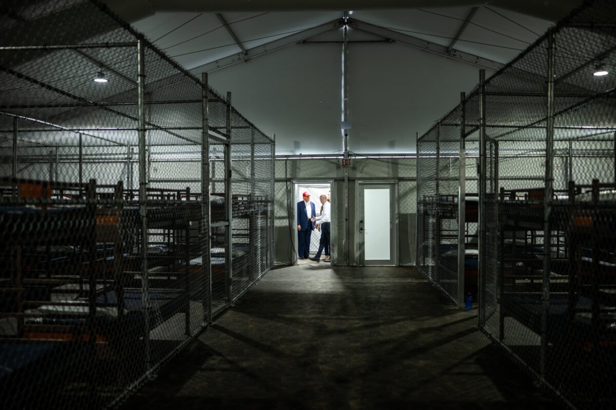 #TeExplicamosElDía | Viernes 5 de septiembre Llegaron los primeros migrantes a la cárcel Alligator Alcatraz