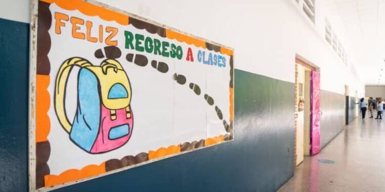 Docentes ratificaron que se reincorporarán a las aulas el 16 de septiembre