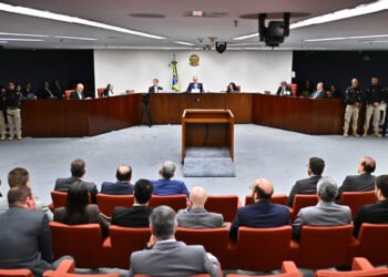 El juez relator declaró a Bolsonaro culpable de atentar contra el régimen democrático