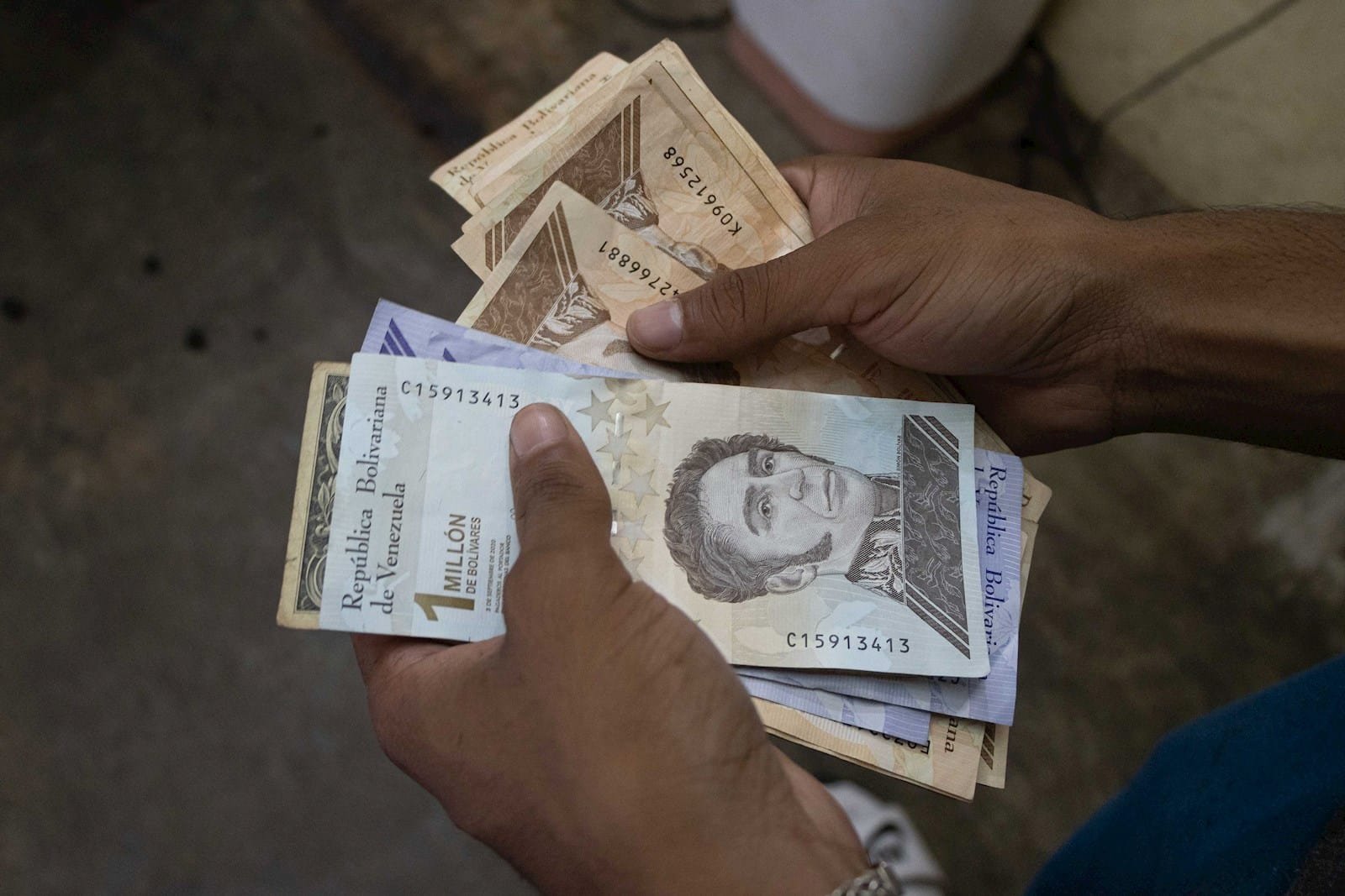 Bolívares - Berzus Resumen de la semana ley emprendimientos