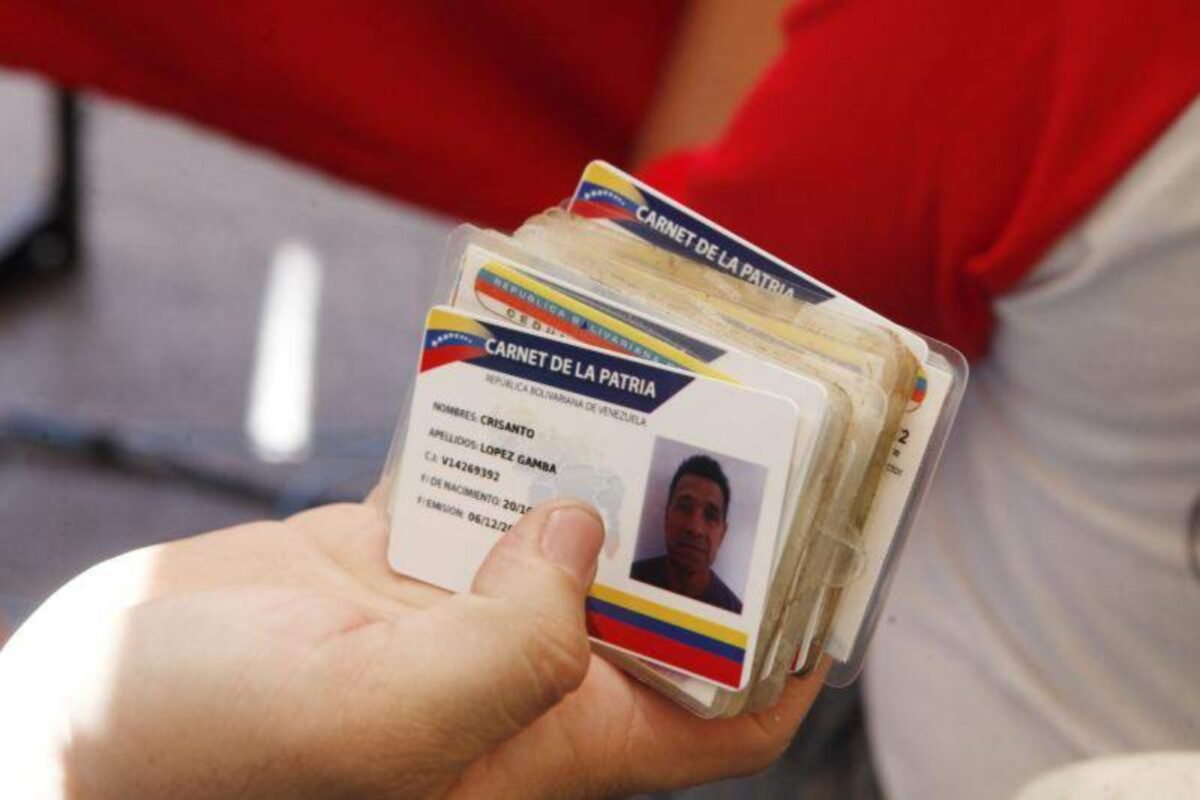 Aumentaron los montos de varios bonos del Sistema Patria en abril: ¿para qué alcanzan?