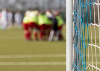 La UEFA retrasa su decisión sobre los partidos de LaLiga y la Serie A en el extranjero