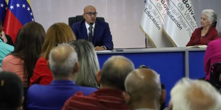 Reportaron que alrededor del 80 % de los docentes en Caracas no se ha reincorporado a sus funciones
