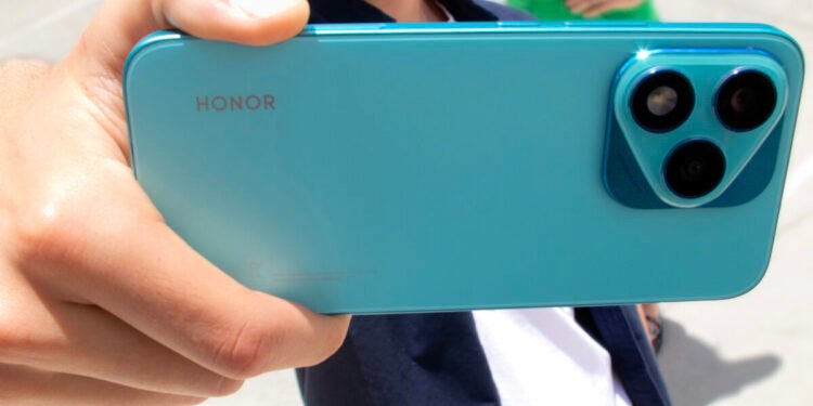 HONOR 400 Lite: elegancia ultraligera con IA al alcance de un botón