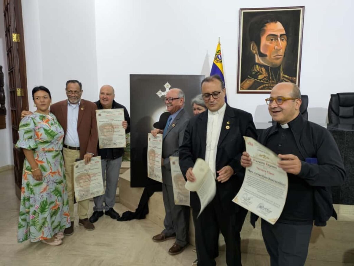 Concejo Municipal de Caracas declaró Hijo Ilustre al doctor José Gregorio Hernández