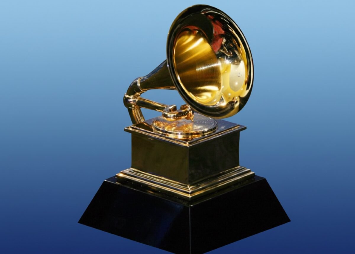 #TeExplicamosElDía | Miércoles 17 de septiembre Grammy Latino 2025: la lista completa de los nominados