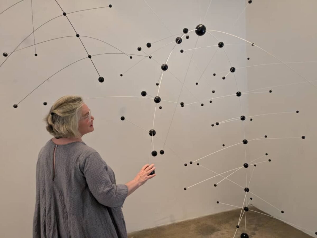 Los Galpones celebra su 20° aniversario con una exposición doble de Magdalena Fernández