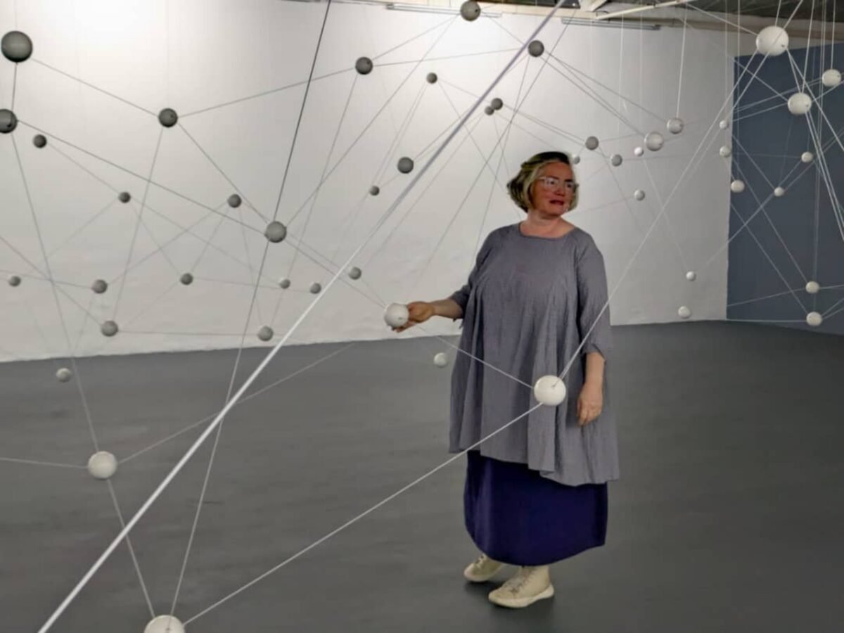 Los Galpones celebra su 20° aniversario con una exposición doble de Magdalena Fernández