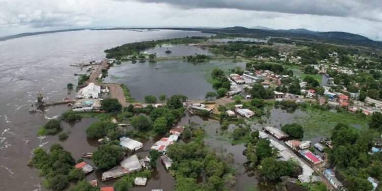 Denunciaron el hurto de pertenencias en viviendas desalojadas por la crecida del río Orinoco en Delta Amacuro
