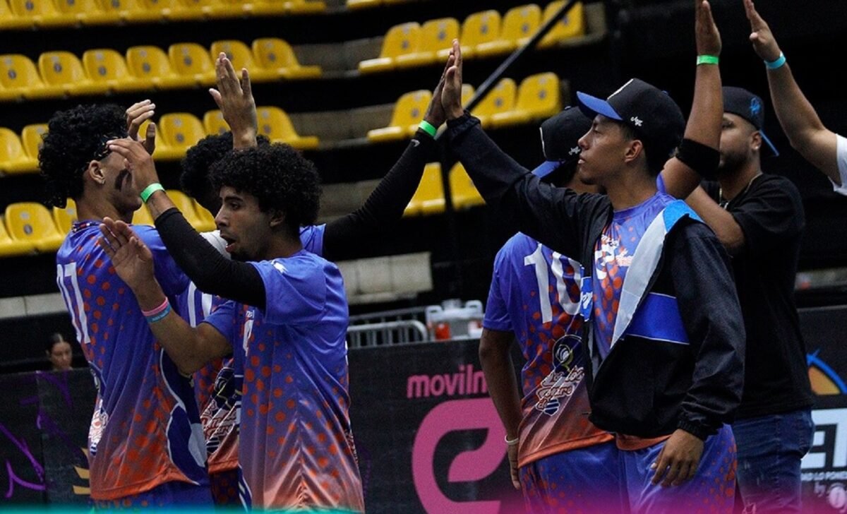 Torneo Pelotica de Goma Vacílate Esto