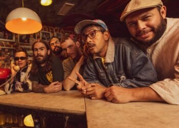 Candeleros: una banda latina en España que llevó su “caribe psicodélico” hasta África 