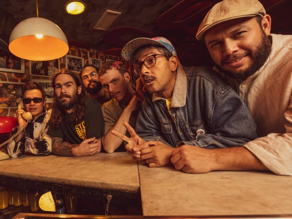 Candeleros: una banda latina en España que llevó su “caribe psicodélico” hasta África