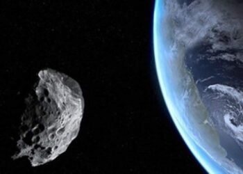 Científicos rusos informaron que un asteroide de casi 300 metros pasará cerca de la Tierra