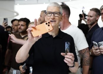 Apple presentó el nuevo iPhone 17: ¿cuánto costará?