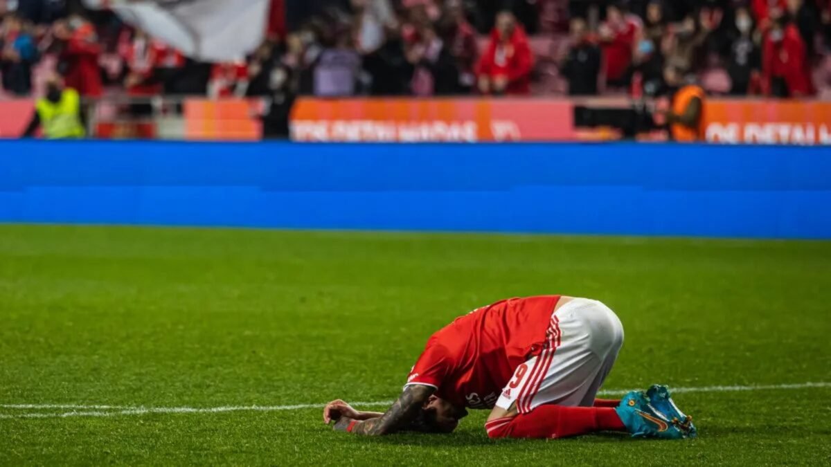 Diseñaron un sistema con IA para predecir y evitar lesiones en futbolistas de élite