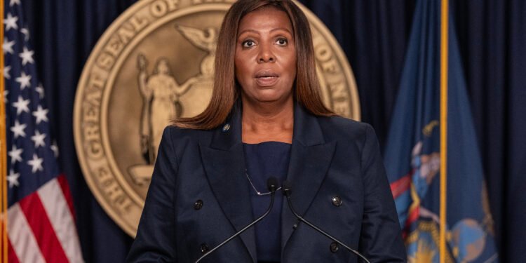 La larga lista de enemigos que Trump quiere ver entre rejas