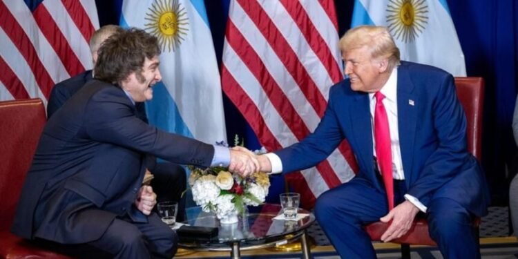 Trump tiende la mano a Milei para frenar el avance del peronismo en Argentina