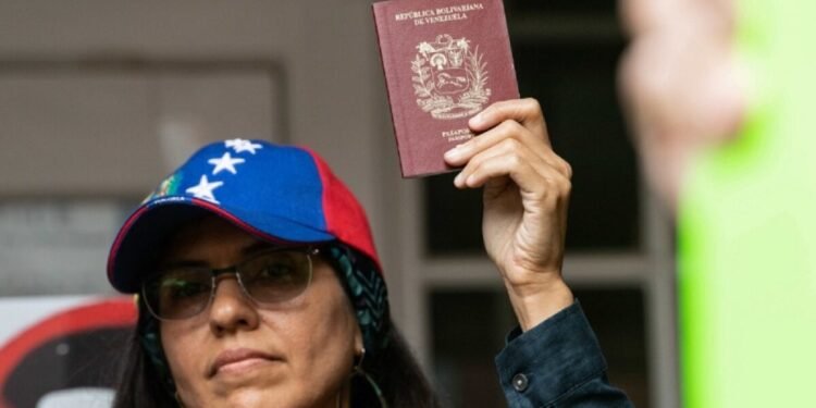 Estudio reveló que el Estado peruano perdió el control sobre la regularidad migratoria de los venezolanos