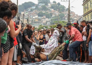 El gobernador de Río de Janeiro califica de “éxito” la operación policial más letal de la historia de la ciudad