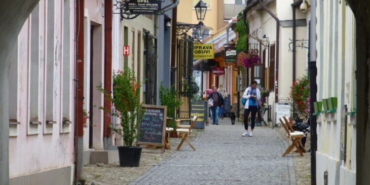 En Eslovaquia los peatones también deberán respetar un límite de velocidad