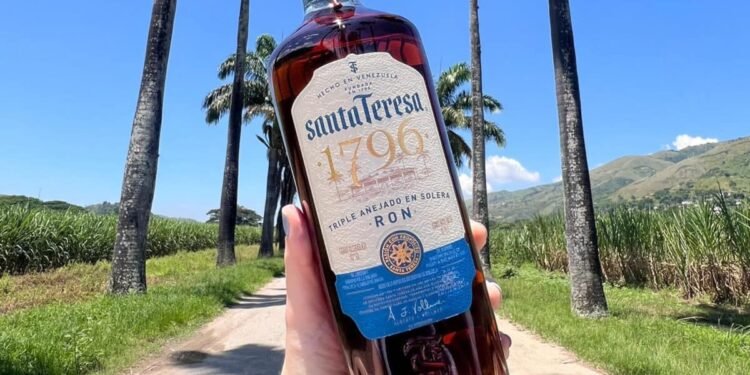 100 medallas de oro para Santa Teresa 1796, el sabor que el mundo premia