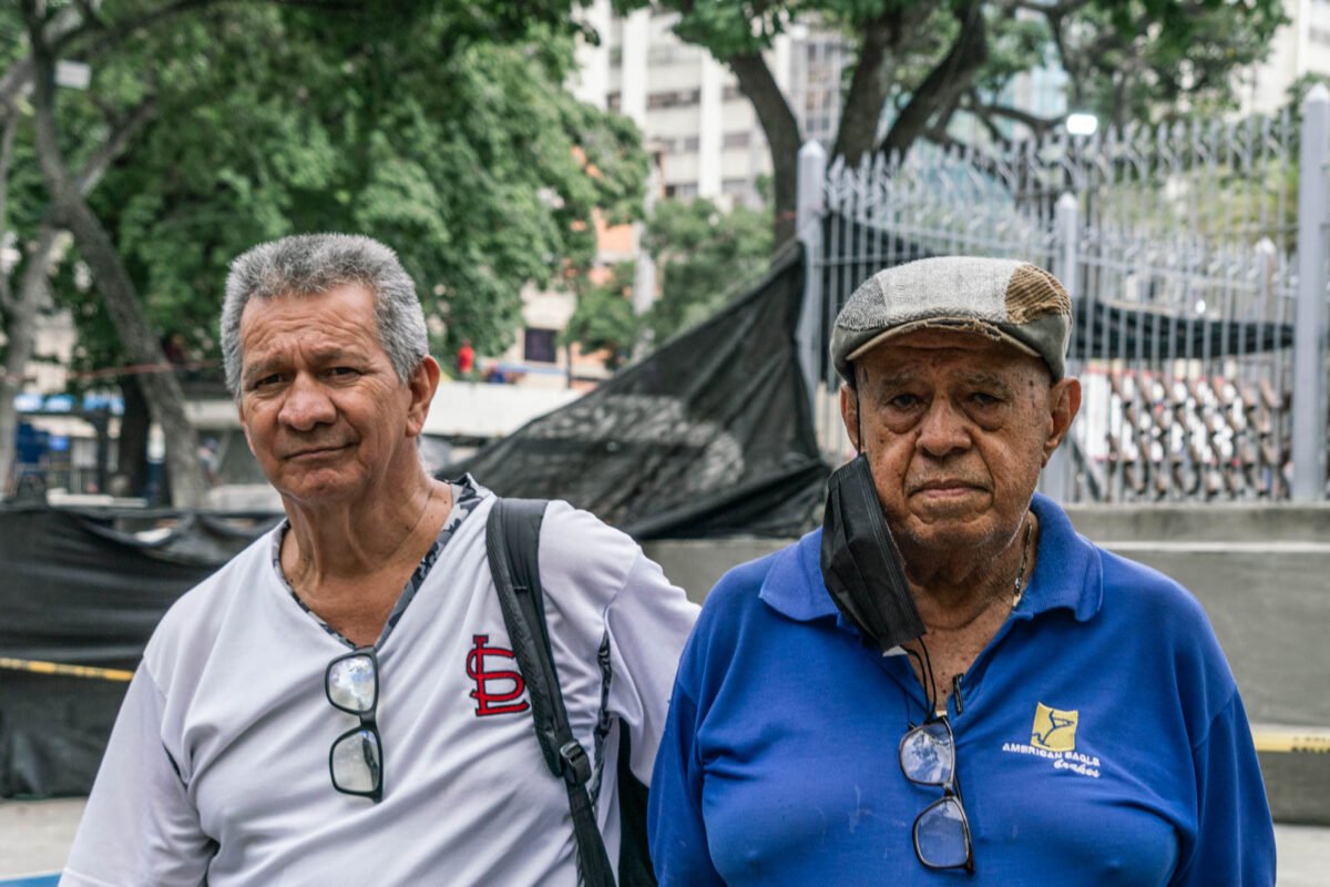Los anhelos, alegrías y dificultades de los adultos mayores en Venezuela